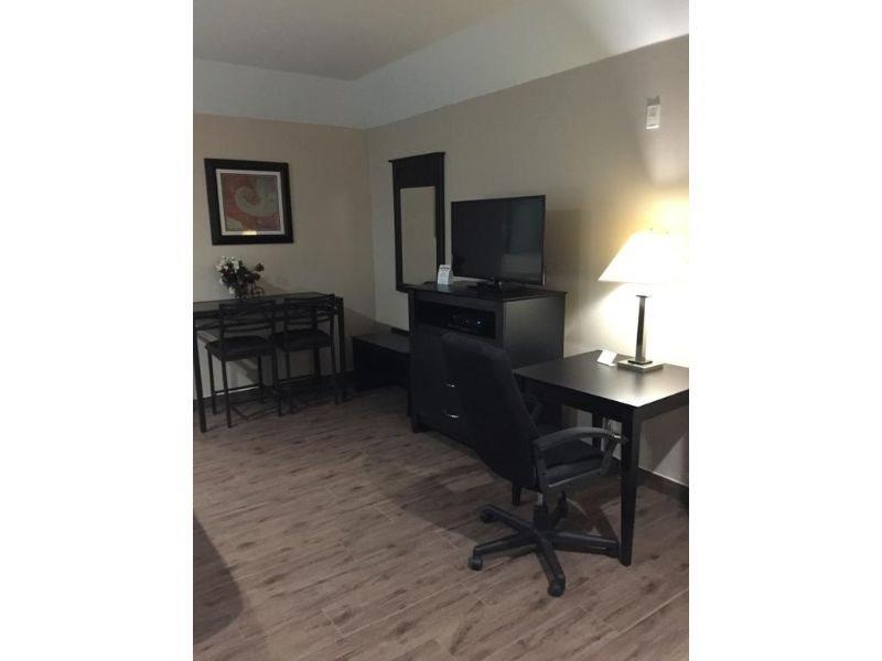 קאטי Scottish Inn And Suites מראה חיצוני תמונה