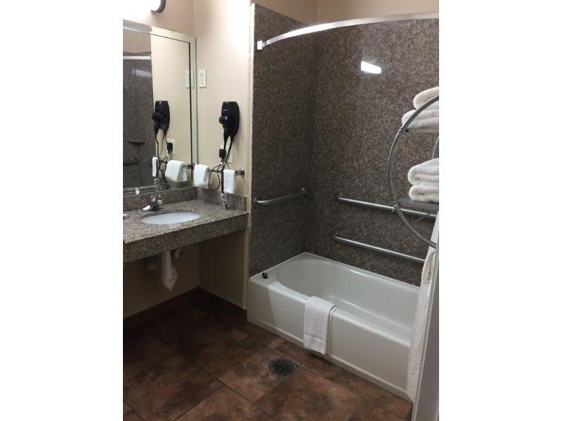 קאטי Scottish Inn And Suites מראה חיצוני תמונה